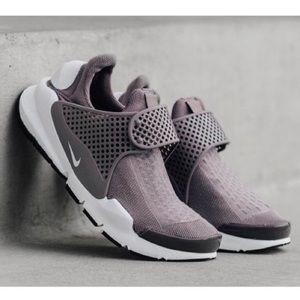 Nike Sock Dart